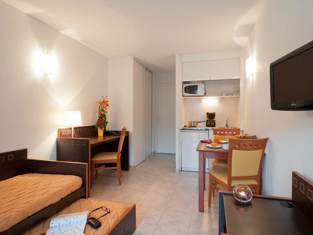 Aparthotel Adagio Access Nice Garibaldi Szoba fotó